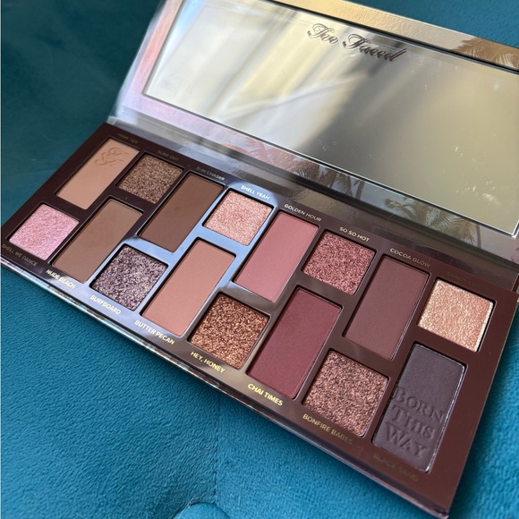 Too Faced Born This Way Eyeshadow Palette - Rich Browns and Shimmering Golds - Picture 1 of 3